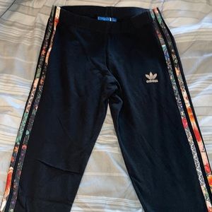 Adidas leggings